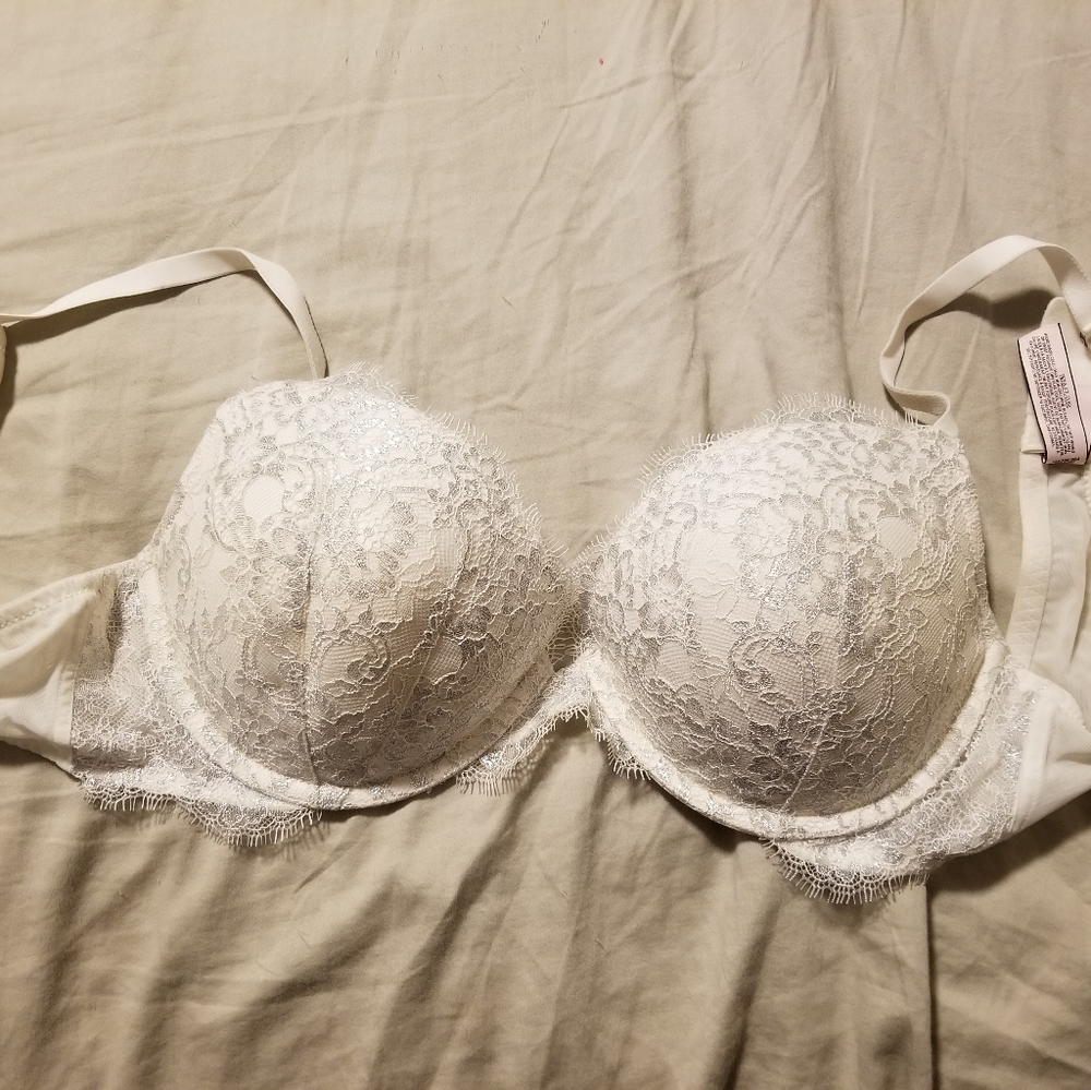 Victoria Secret Bra 38C white Dream Angels white